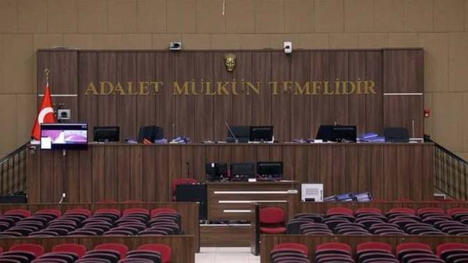 Mahkemede hırsızlık yaptığını itiraf etti: 64 suç kaydı olan kişi salıverildi. Ne düşünüyorsunuz?