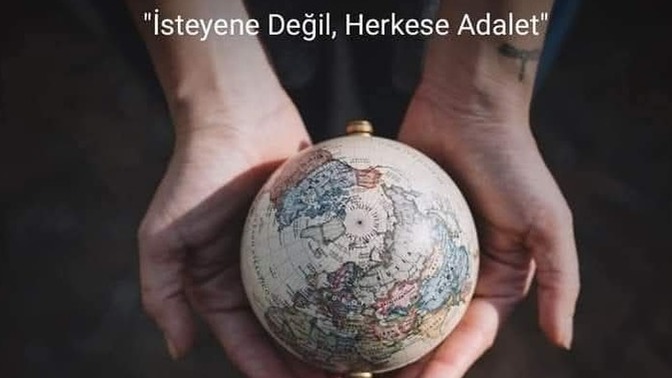Bugün Dünya Sosyal Adalet Günü. Sizce adalet herkese adil uygulanıyor mu?