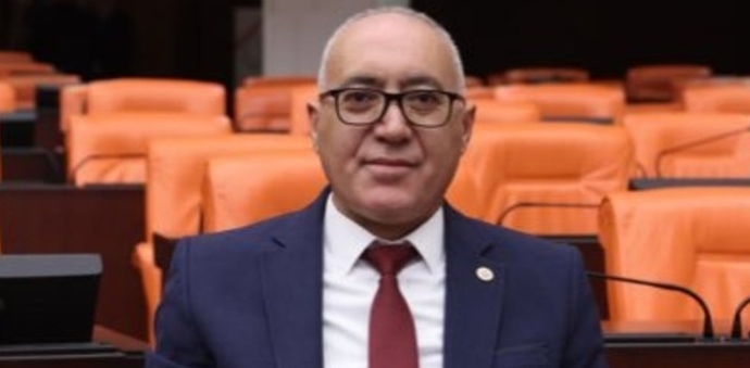 GPli Demir, vekil maaşlarından yakındı: Yetmiyor Sizce vekillerin maaşına zam yapılmalı mı?