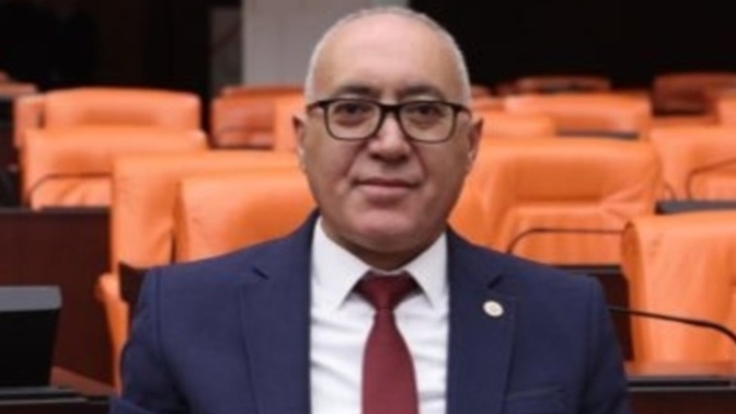 GP'li Demir, vekil maaşlarından yakındı: "Yetmiyor" Sizce vekillerin maaşına zam yapılmalı mı?