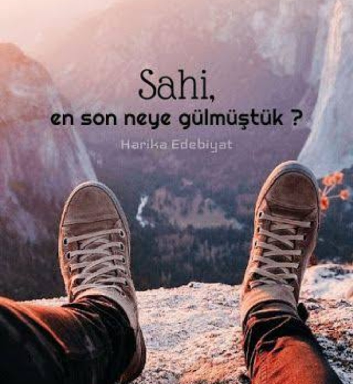 Gözünü kapat ve kendini geçmişindeki bir anda gör desem kendini nerede, ne yaparken görüyorsun?