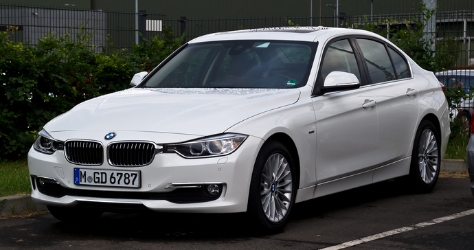 BMW E90 mi F30mu ?
