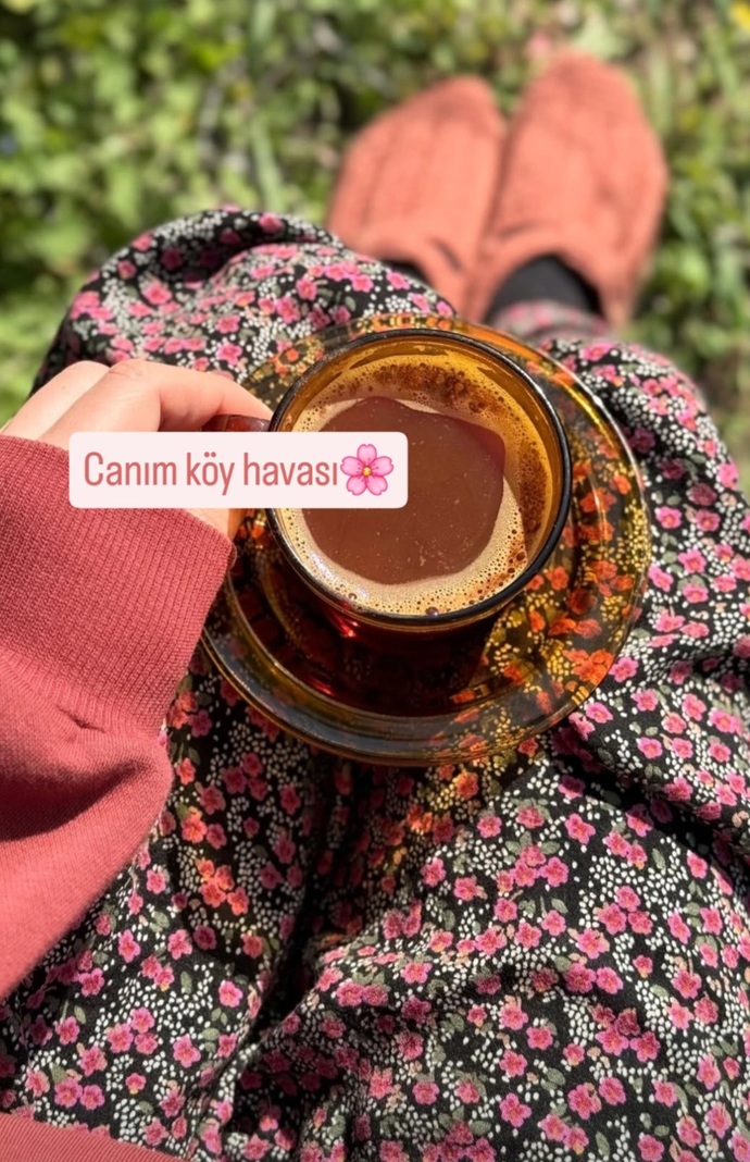 Geçmişe gidebilseydin, hangi yaşına dönerdin? Neden?
