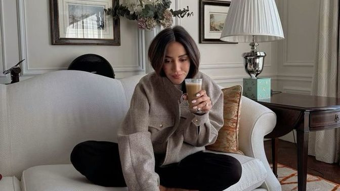 Görücü usulü tanıştık ama arkadaştan öteye gidemedik. Nasıl benden etkilenmesini sağlarım?