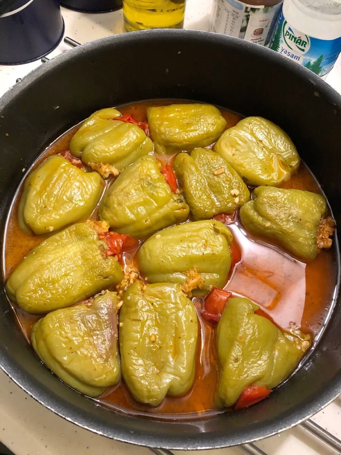 Zeytinyağlı biber dolması sever misiniz?