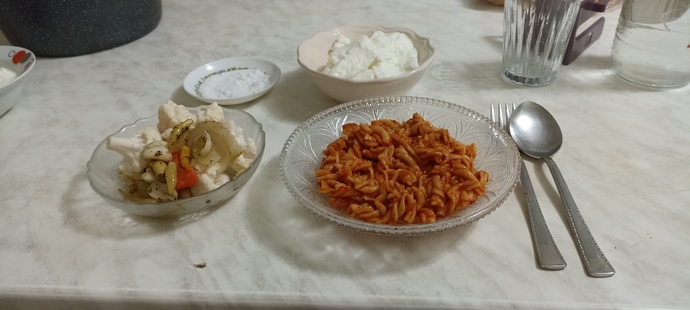 Makarna yermisiniz?
