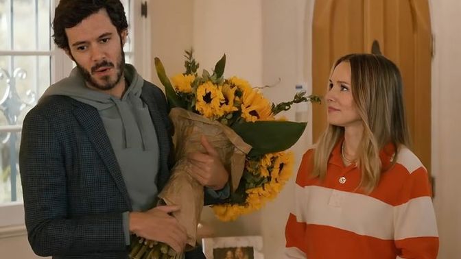 Nişanlıyken hediyeler alır sürprizler yapardı evlenince bitti. Evlenince neden böyle olur?