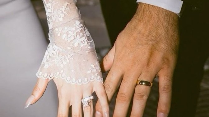 Birisiyle tanışıp ciddi ilişki düşüdükten ne kadar süre sonra evlenmeyi düşünürsün?