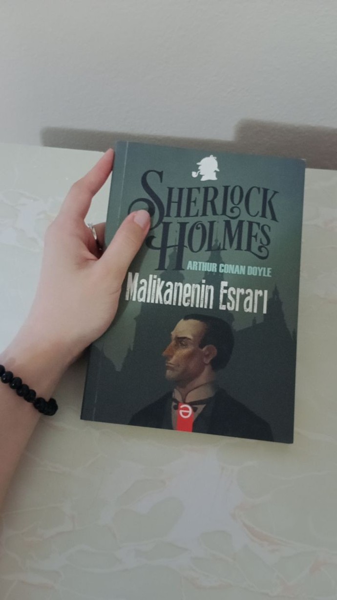 Kadınlarda Sherlock Holmes okur mu?