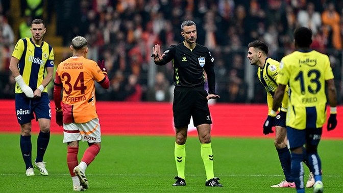 Galatasaray 0 - Fenerbahçe 0... Sözde dünya derbisinde dağ fare doğurdu! Maçı nasıl buldunuz?