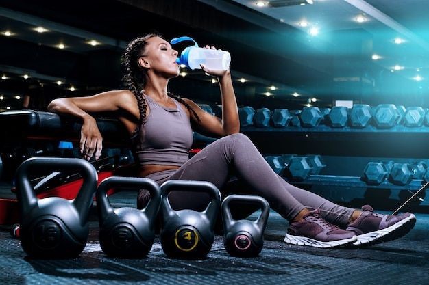 Düzenli fitness yapıyor olmak insanı hayatta daha fazla istikrarlı ve söz sahibi gibi mi yaşatıyor?