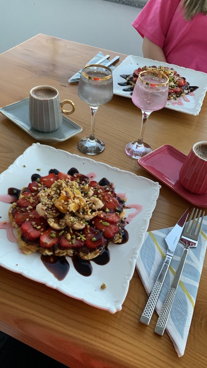 İleride cafe açsam eğer Waffle yemeye gelirmiydiniz🤔😋✨?
