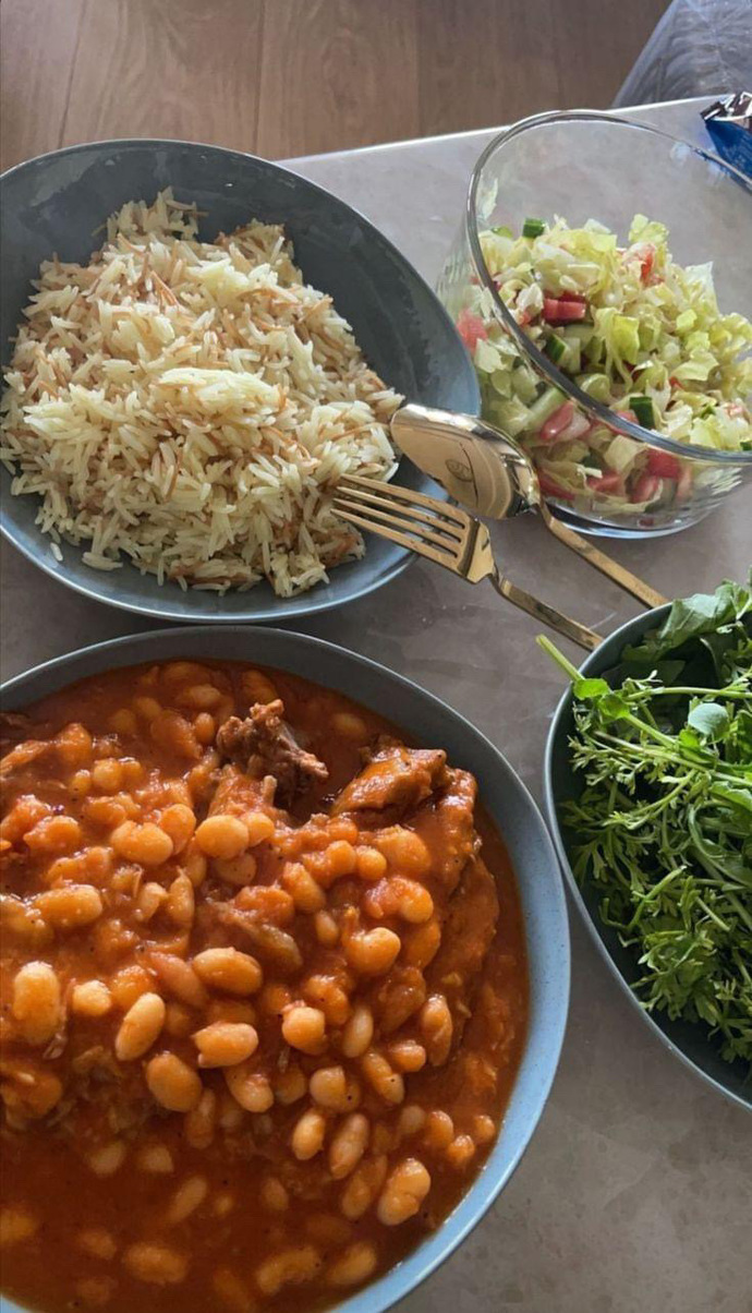 Kuru fasulyenin yanına, pirinç pilavı mı/ bulgur pilavı mi tercih edersiniz?