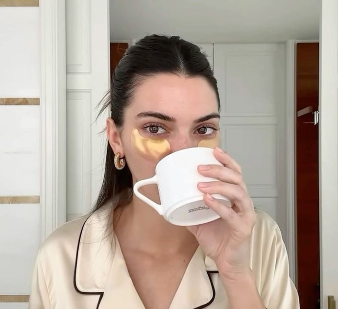 Sivilceli ciltler için en nemlendirici krem hangisi sizce?