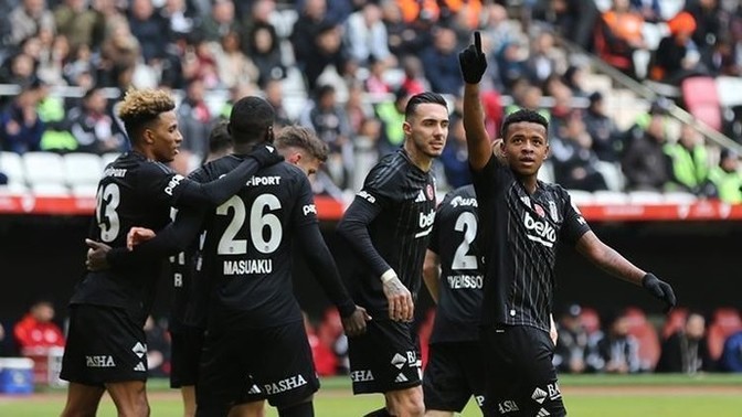 Türkiye Kupası'nda Beşiktaş çeyrek finalde! Ne düşünüyorsunuz?