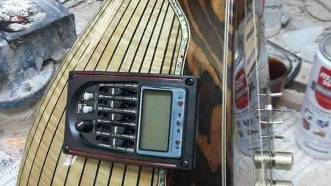 İçinizdeki kurtları dökmek için, elektro saz bağlamada hangi şarkıyı söylerdiniz?