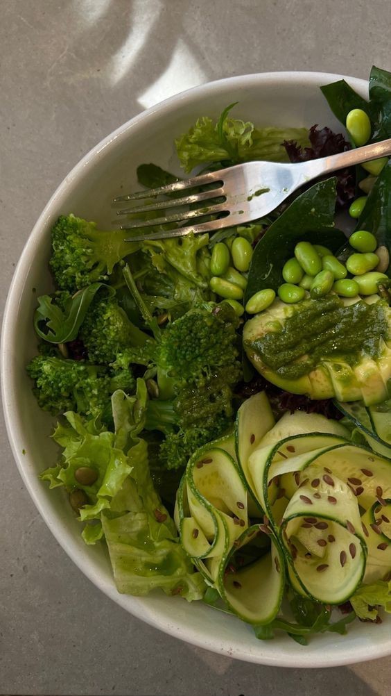 Veganım deyip et yiyenler hakkında ne düşünüyorsunuz?