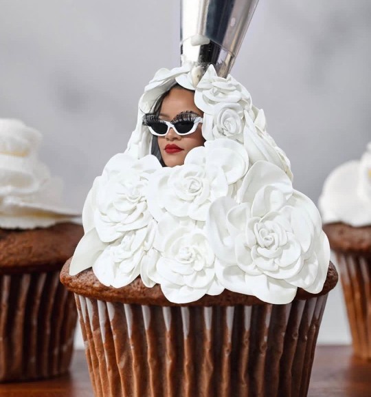 Rihannalı cap cake 🍰 yapsam yer misiniz?