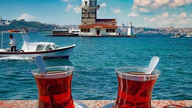 Gerçek Yaşamda Seninle Buluşmuş Olsak Benimle İlk Karşılaşman Nasıl Olurdu?