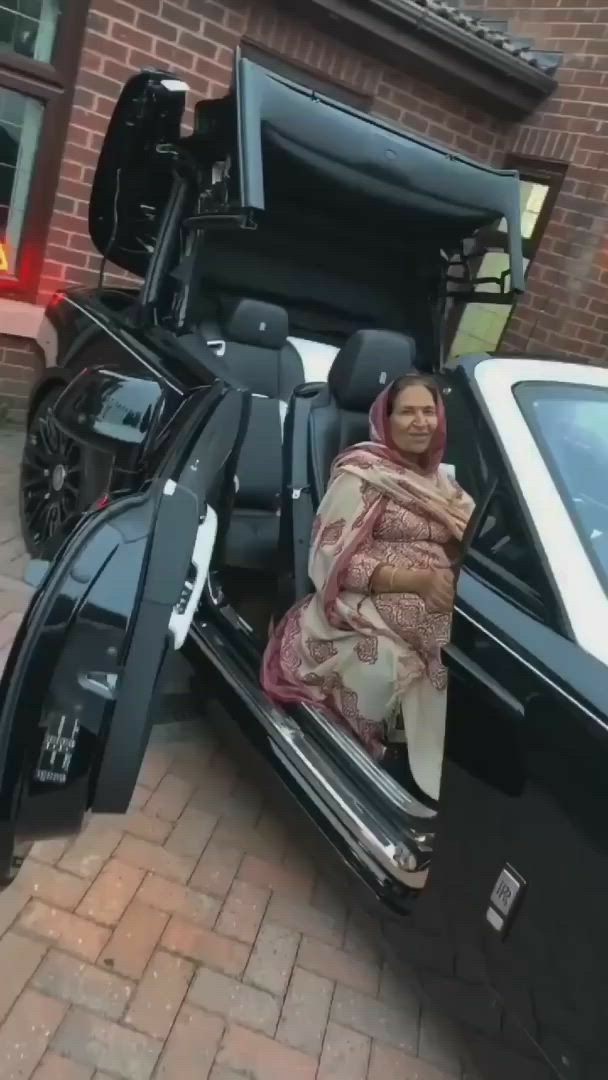 Teslası olan kızlar çekici mi mübarek?