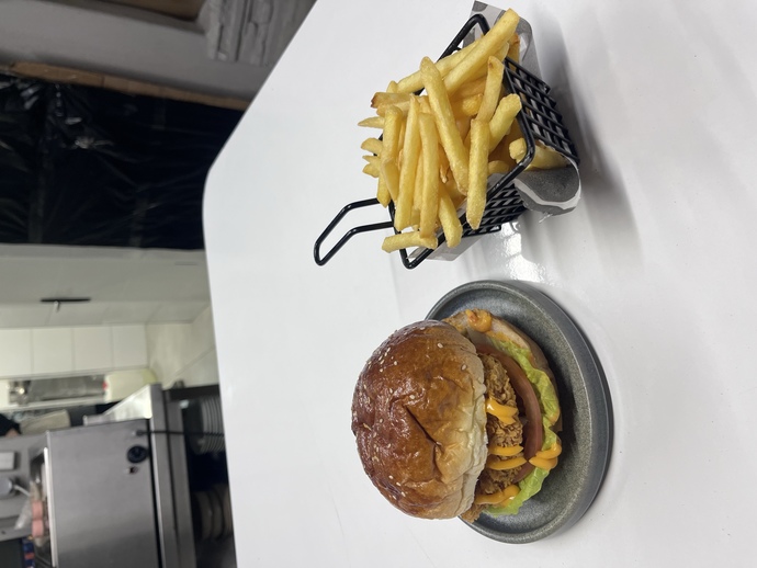 Hamburger her saat yenir mi?