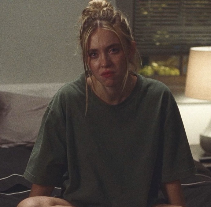 Euphoria da sizce Cassie mi haklıydı maddy mi?