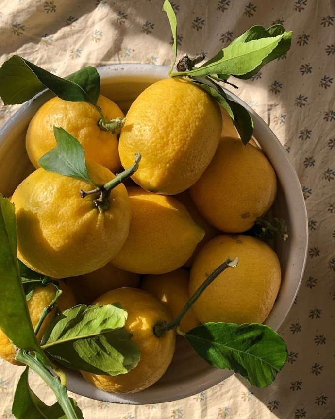 Limonu nasıl yiyorsunuz?