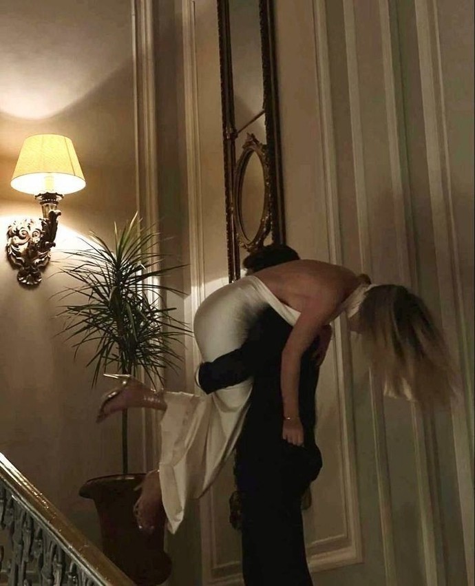 Sekssiz aşk mı, aşksız seks mi?