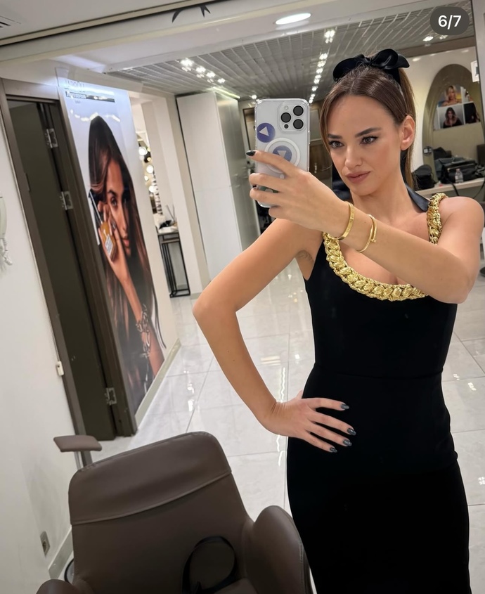 Saçma olucak ama Seda bakan’ın elindeki telefonun markası ne?