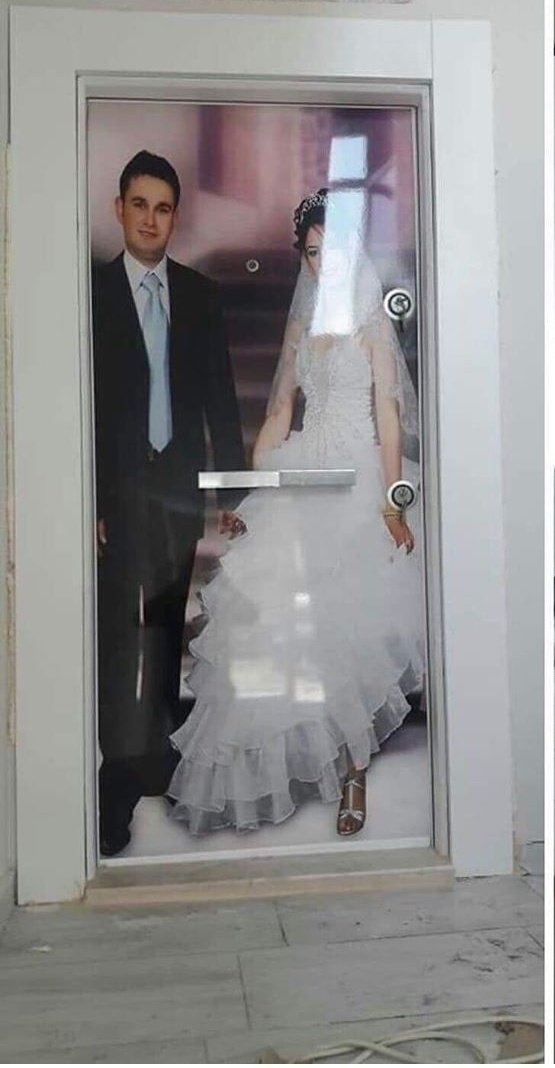 Evinizin duvarlarında aile fotoğrafları asılı mı?