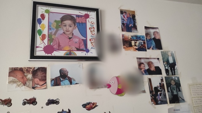 Evinizin duvarlarında aile fotoğrafları asılı mı?