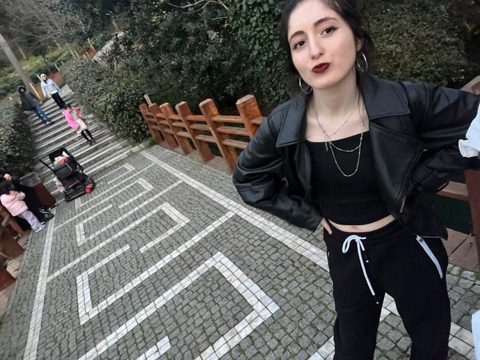 Saçımı dipten boyasam hangi saç rengi gider sizce?