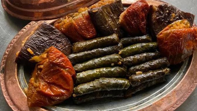 Sarma mı, dolma mı? 🫑 Hangi tarifi daha çok seviyorsunuz?