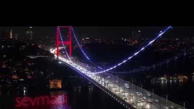 Azerbaycan şarkılarını seven var mı, siz de dinler misiniz?