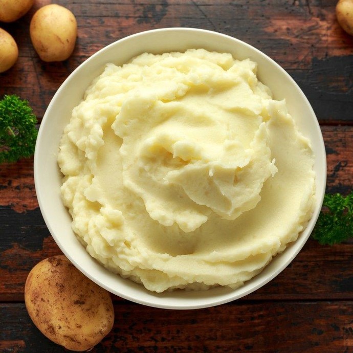 Patates püresi mi, pilav mı ana yemeğin yanında hangisini tercih edersin?