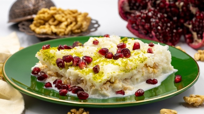 Şu anda senin en sevdiğin tatlıyı yiyor olsaydık ne yiyor olurduk?