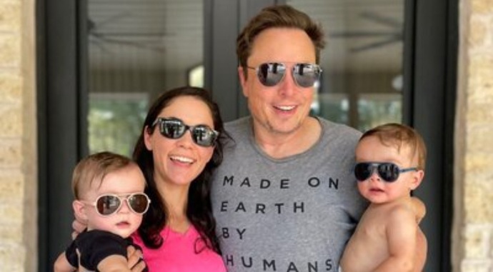 Elon Muskın 14üncü çocuğu dünyaya geldi! Minik Musklar da babası gibi olur mu?