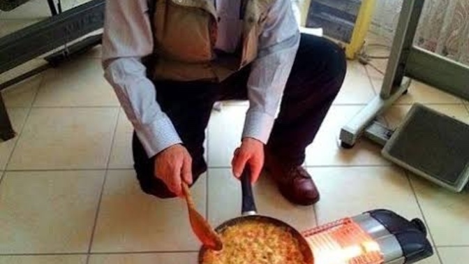 Menemeni soğanlı mı soğansız mı tercih edersin?
