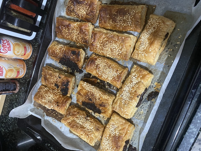 İftar için yaptığım böreklerim olmuş mu?
