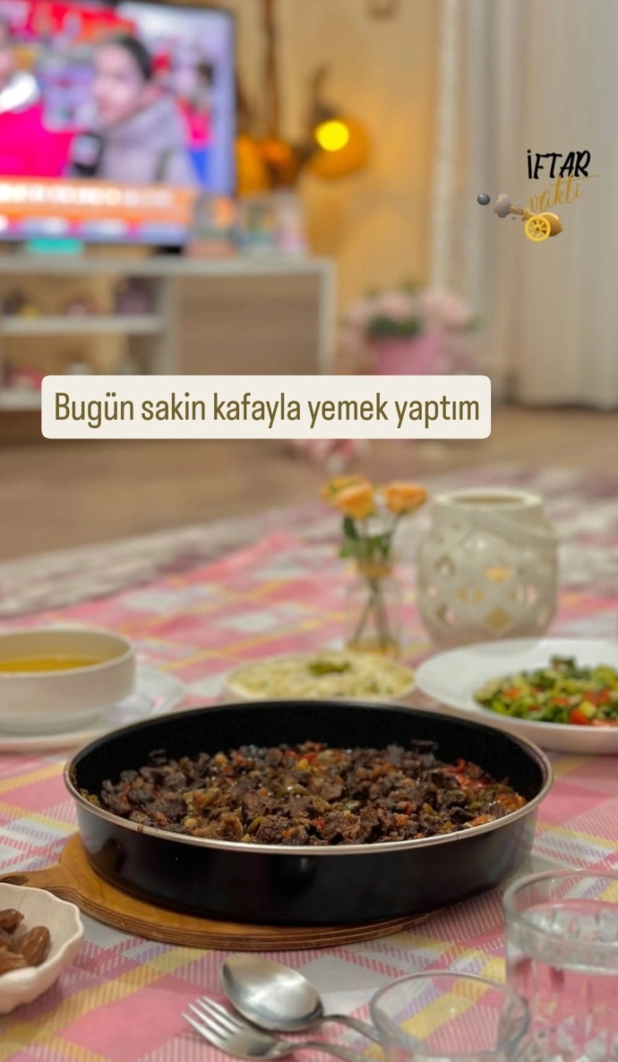 Dün yaptığım keki unutur musunuz?