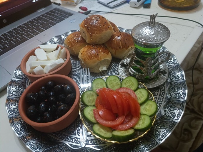 Sahura kadar yatmayanlar burdamı?