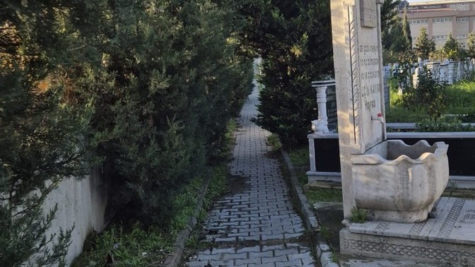 Mezarlıklardan korkar mısınız?