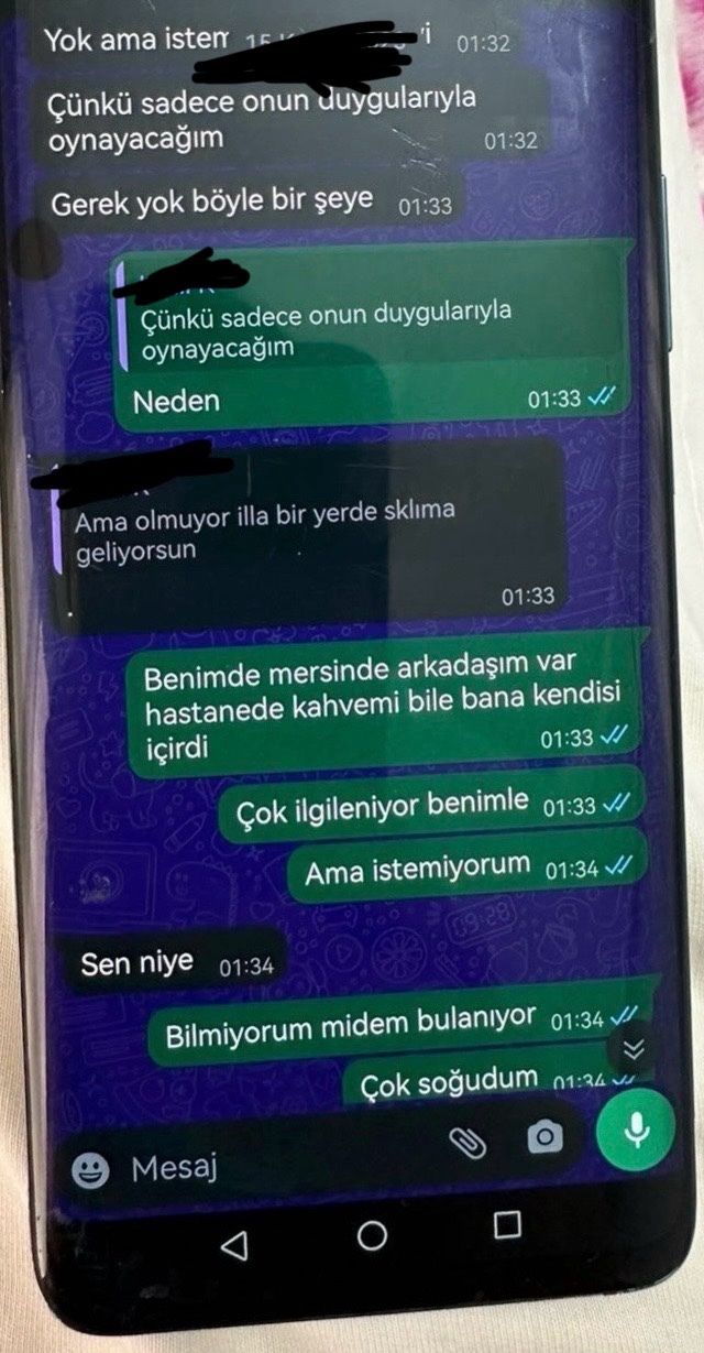 Sizce eski sevgilim sadece yakınlaşma isteğinden mi yoksa duygusal olarak özlemiş mi?