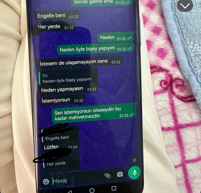 Sizce eski sevgilim sadece yakınlaşma isteğinden mi yoksa duygusal olarak özlemiş mi?