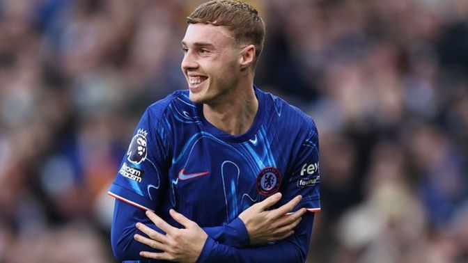 İngilizlere göre dünyanın en yakışıklı futbolcusu Cole Palmer! Sizce en yakışıklısı kimdir?