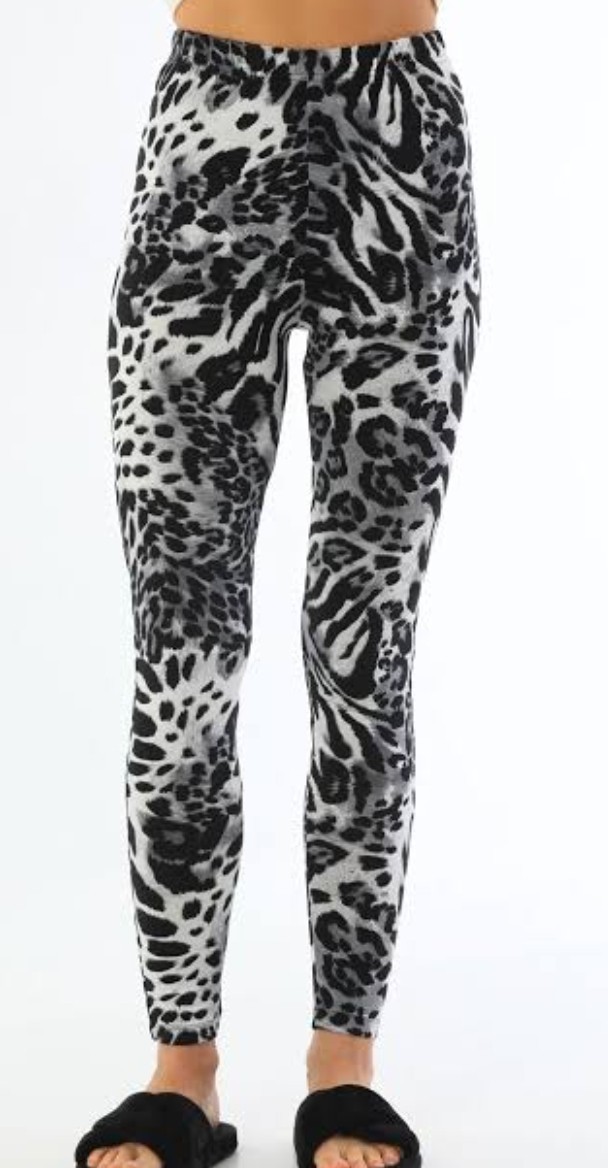 Leopar desenli neyiniz var?