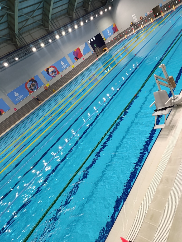 🏊♀️