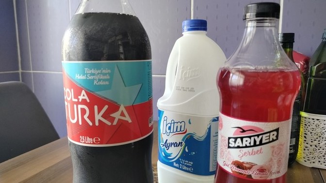 İftardan sonra ne içiyorsunuz, ne içiyorsanız bende içeyim mi?