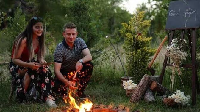 Hayatının en unutulmaz aşk anısı nedir?