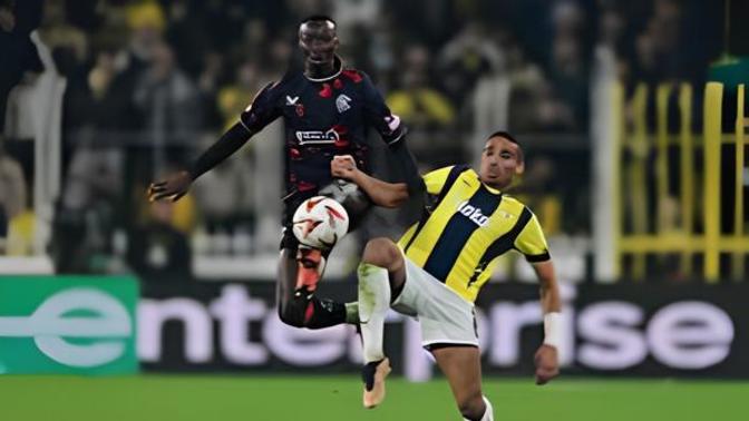 Fenerbahçe, evinde konuk ettiği Rangers'a 3-1 mağlup oldu. Maç hakkında yorumunuz nedir?